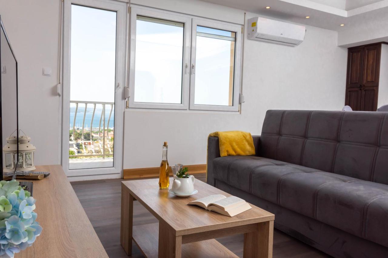 Apartmani Sandra Kaštela Exteriör bild