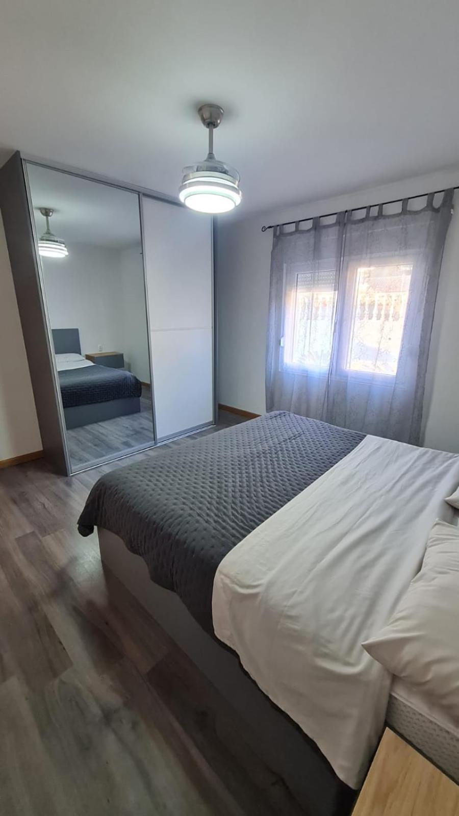 Apartmani Sandra Kaštela Exteriör bild